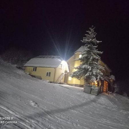 Guest House Magnat Verkhne-Studenyy المظهر الخارجي الصورة