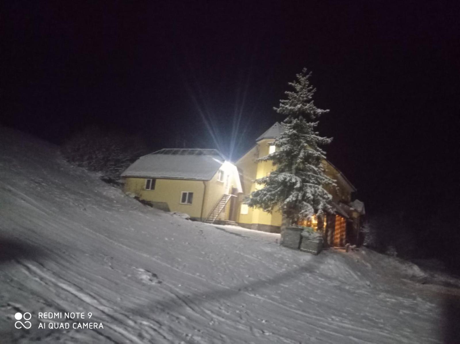Guest House Magnat Verkhne-Studenyy المظهر الخارجي الصورة